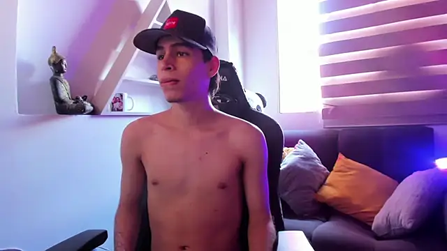 juan posada online show from February 7, 8:12 pm