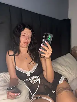 NaughtyGirlMia  online show from February 5, 7:07 pm