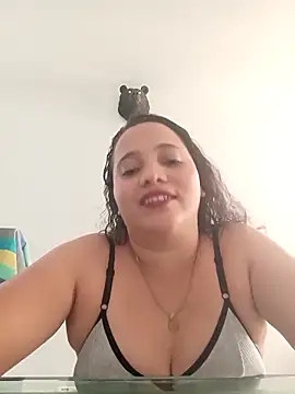 Snapshot of yeselu chatting on January 31, 7:11 pm yeselu online show from January 31, 7:11 pm