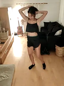 Snapshot of YaraEstelle chatting on March 11, 8:37 pm YaraEstelle online show from March 11, 8:37 pm