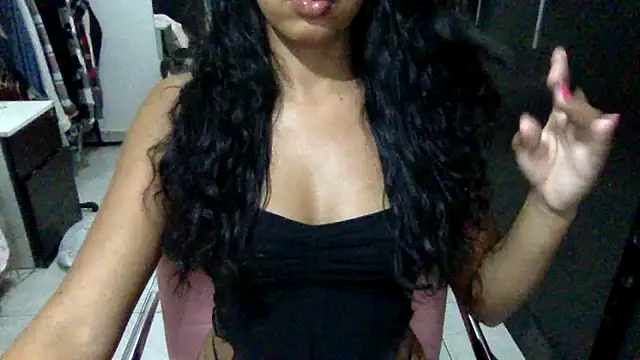 Snapshot of BaddieGirl199 chatting on March 17, 9:07 pm BaddieGirl199 online show from March 17, 9:07 pm