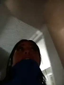 Snapshot of _juli17_ chatting on June 11, 12:32 am juli17 online show from June 11, 12:32 am