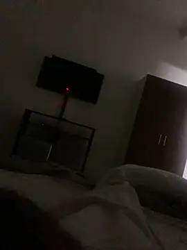 Snapshot of fantasycouplelk chatting on February 16, 4:03 pm fantasycouplelk online show from February 16, 4:03 pm