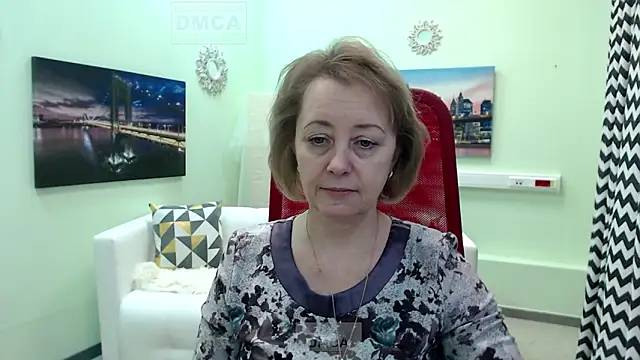 MONA W online show from February 17, 10:56 am