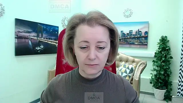 MONA W online show from March 1, 10:28 am