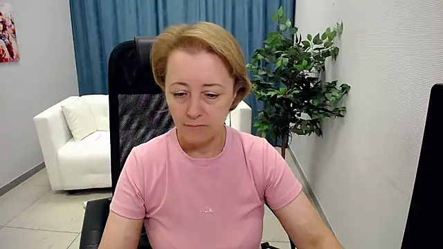 MONA W online show from June 14, 11:23 am