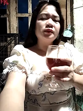 Snapshot of Zyramae_25 chatting on March 8, 10:08 am Zyramae 25 online show from March 8, 10:08 am