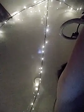 lunaxi online show from February 4, 1:44 am