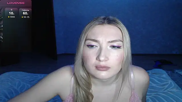 MiraRoy online show from March 5, 5:42 pm