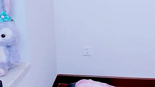 onnigena online show from March 19, 7:45 am