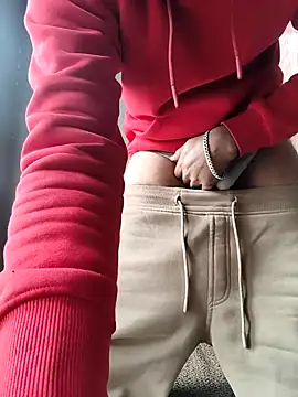 newtube0 online show from February 3, 5:05 am