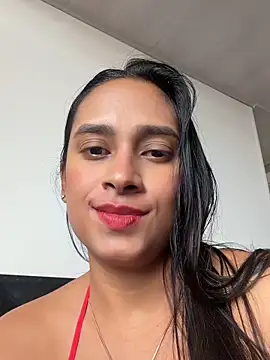 LunaHeat online show from June 13, 8:07 pm