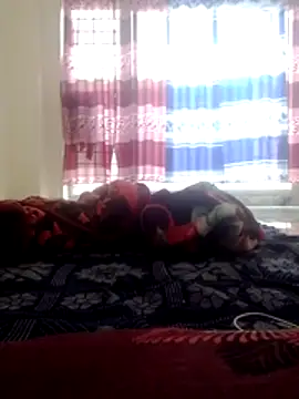 Snapshot of Toma7890 chatting on February 15, 1:46 am Toma7890 online show from February 15, 1:46 am