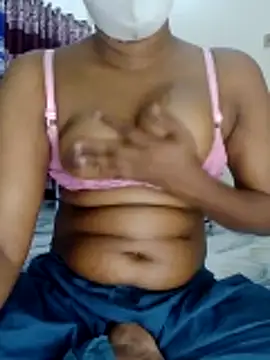 Snapshot of Toma7890 chatting on March 16, 5:06 pm Toma7890 online show from March 16, 5:06 pm