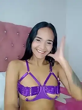 Maria x Alejandra online show from February 23, 7:00 pm