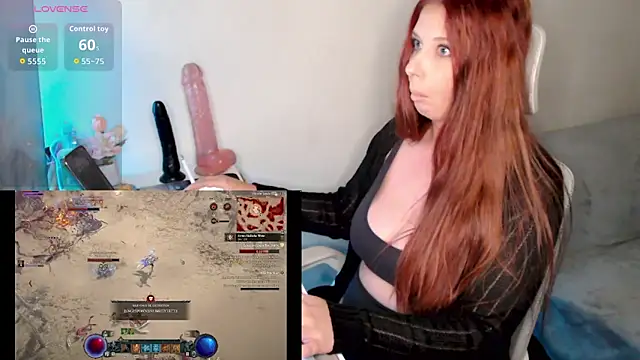 Snapshot of AustrianGirl99AtWork chatting on March 12, 9:21 pm AustrianGirl99AtWork online show from March 12, 9:21 pm