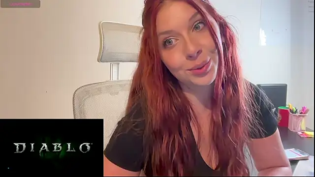 Snapshot of AustrianGirl99AtWork chatting on March 25, 12:05 am AustrianGirl99AtWork online show from March 25, 12:05 am