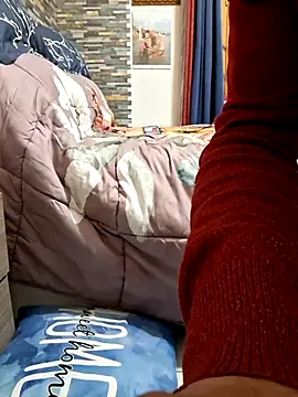 Snapshot of Luanatrav1 chatting on March 20, 9:58 am Luanatrav1 online show from March 20, 9:58 am