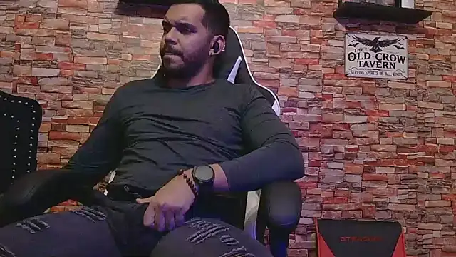 damon69696 online show from February 4, 7:25 am