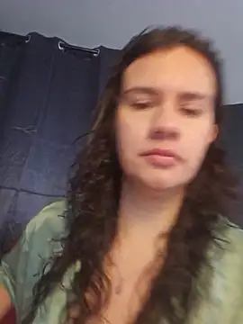 Snapshot of _ChloeRed chatting on June 10, 2:49 pm ChloeRed online show from June 10, 2:49 pm