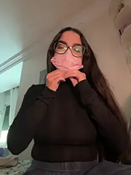 IRIS-GIRL online show from February 3, 3:28 pm