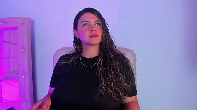 mar coral online show from February 2, 7:56 pm