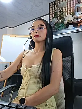 Snapshot of Jade_connor chatting on July 28, 7:50 pm Jade connor online show from July 28, 7:50 pm