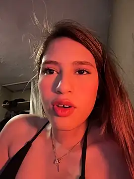 romyamo online show from April 24, 1:41 am