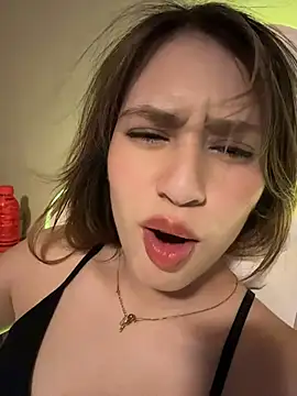 romyamo online show from May 1, 1:43 am