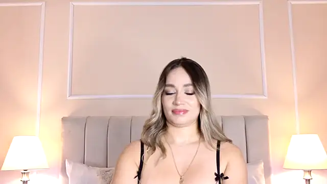 GabbydelRey online show from March 4, 10:16 pm