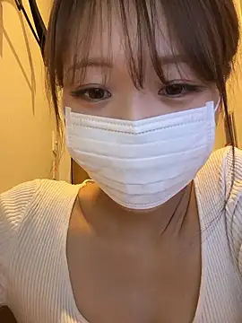 Muuu-Chan online show from February 6, 2:20 pm