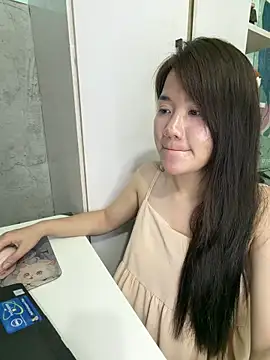 Snapshot of Amy8386 chatting on May 20, 5:19 pm Amy8386 online show from May 20, 5:19 pm