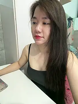 Snapshot of Amy8386 chatting on May 29, 3:48 am Amy8386 online show from May 29, 3:48 am