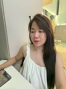 Snapshot of Amy8386 chatting on June 10, 5:12 pm Amy8386 online show from June 10, 5:12 pm