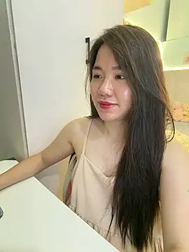 Snapshot of Amy8386 chatting on June 13, 8:56 am Amy8386 online show from June 13, 8:56 am