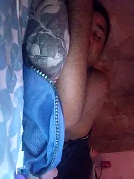 Snapshot of Hellentrans24 chatting on March 4, 1:28 pm Hellentrans24 online show from March 4, 1:28 pm