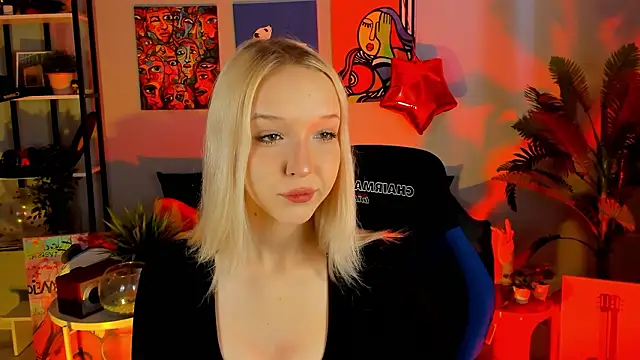 MaoqiBeverly online show from March 12, 8:09 am