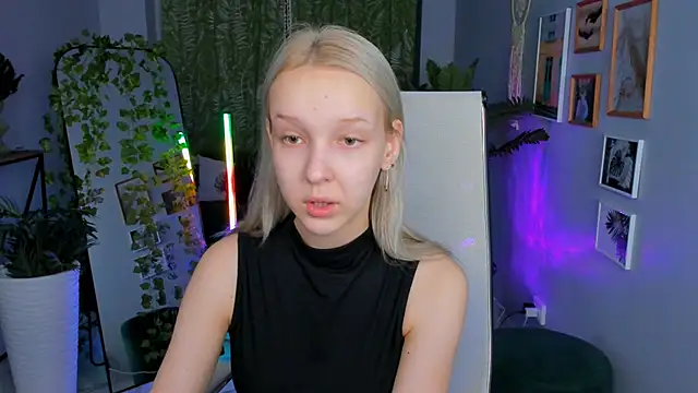 MaoqiBeverly online show from March 27, 5:24 am