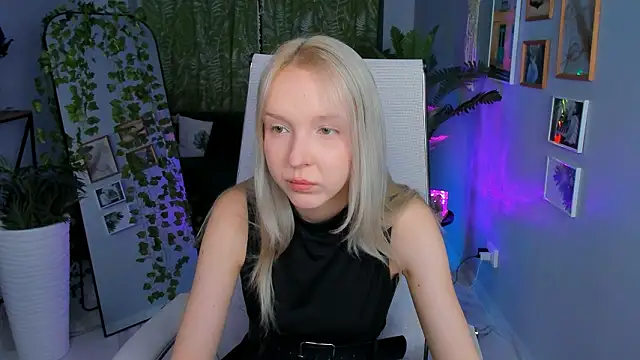 MaoqiBeverly online show from March 27, 8:37 am