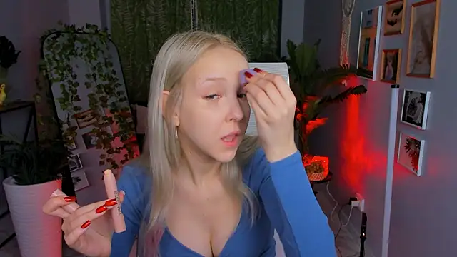 MaoqiBeverly online show from March 28, 5:18 am