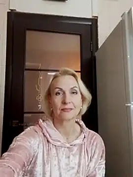 MichelleSolis online show from February 9, 2:43 pm