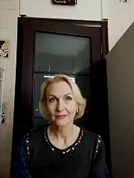 MichelleSolis online show from February 10, 8:24 pm