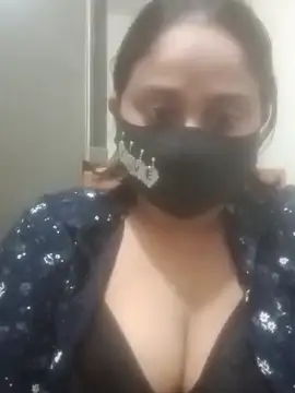 Noughty Jasmin online show from February 4, 6:03 pm