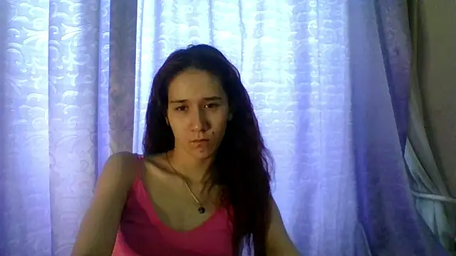 NickiKisinger online show from July 26, 7:15 am