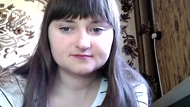 Snapshot of LuckyLust15 chatting on March 6, 10:56 am LuckyLust15 online show from March 6, 10:56 am