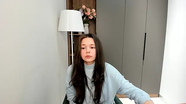 Snapshot of MindaGuyett chatting on February 2, 6:56 am MindaGuyett online show from February 2, 6:56 am