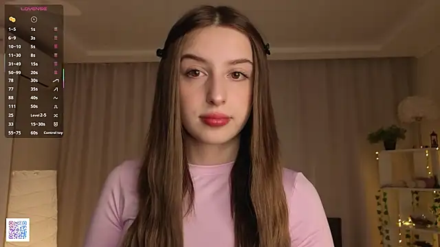 Snapshot of LeanneDinkle chatting on March 10, 4:17 am LeanneDinkle online show from March 10, 4:17 am