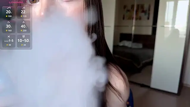 Snapshot of TinaScarlet chatting on March 24, 9:58 am TinaScarlet online show from March 24, 9:58 am