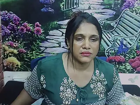 IndianSexyLady20 online show from February 7, 5:22 am