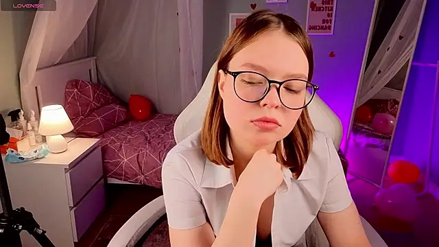 nova tail online show from February 16, 7:04 am